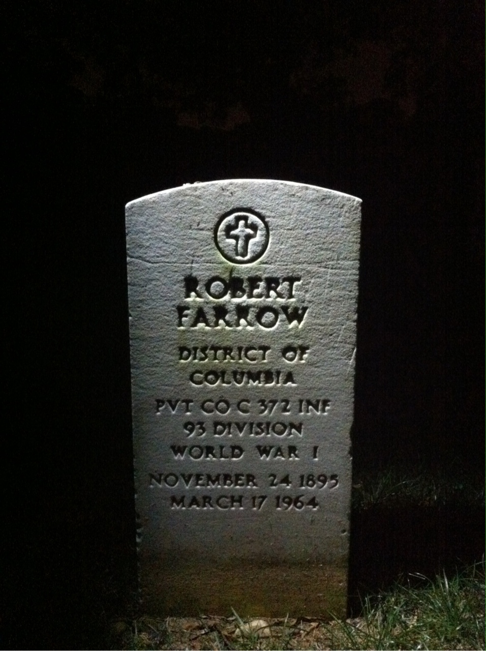 Robert L Farrow