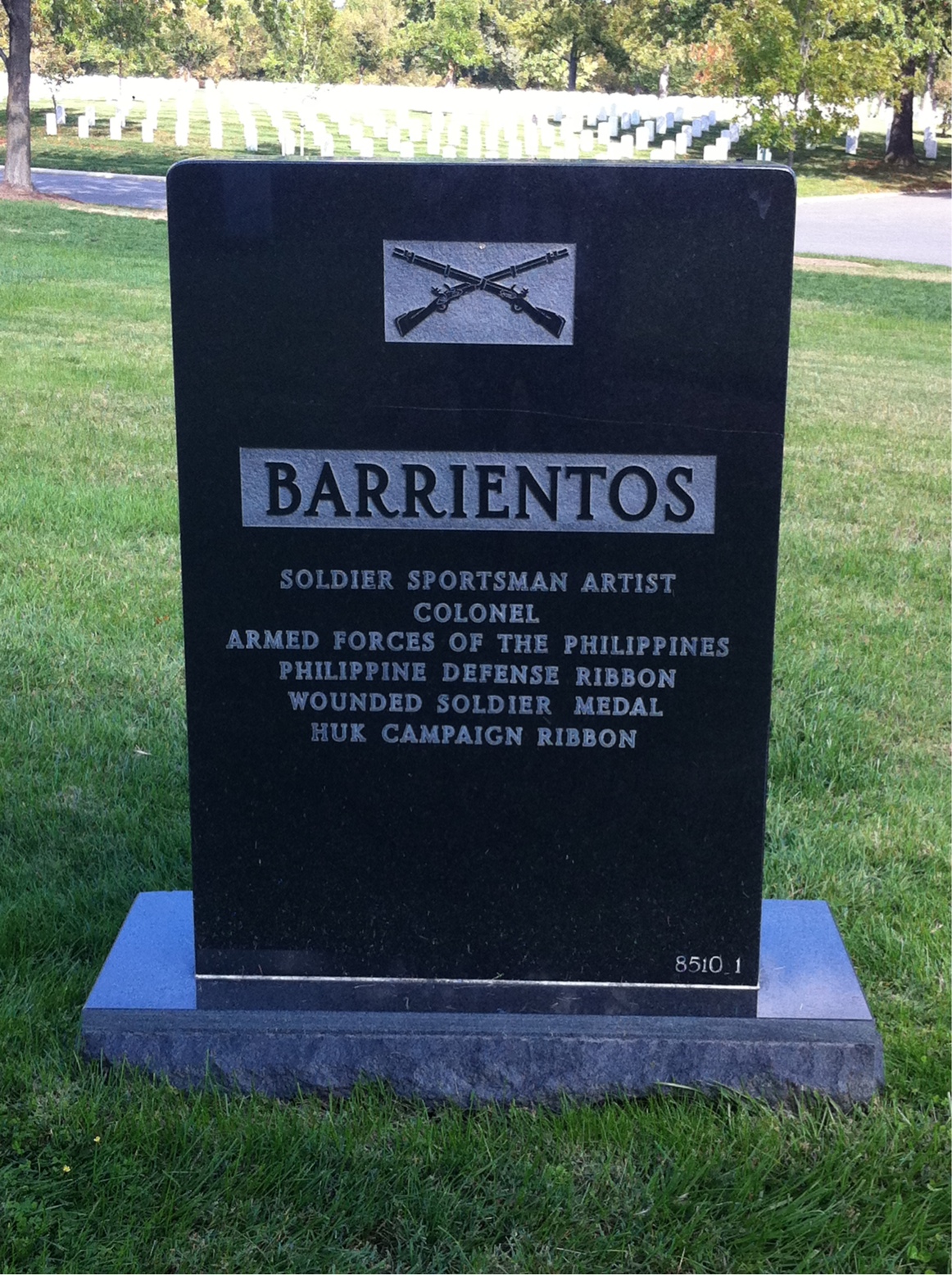 Back of headstone — Alfredo Barrientos