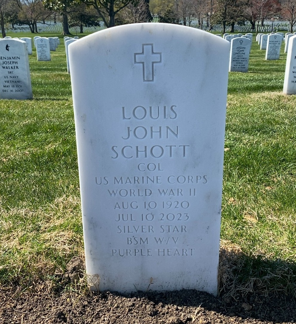 Louis Schott
