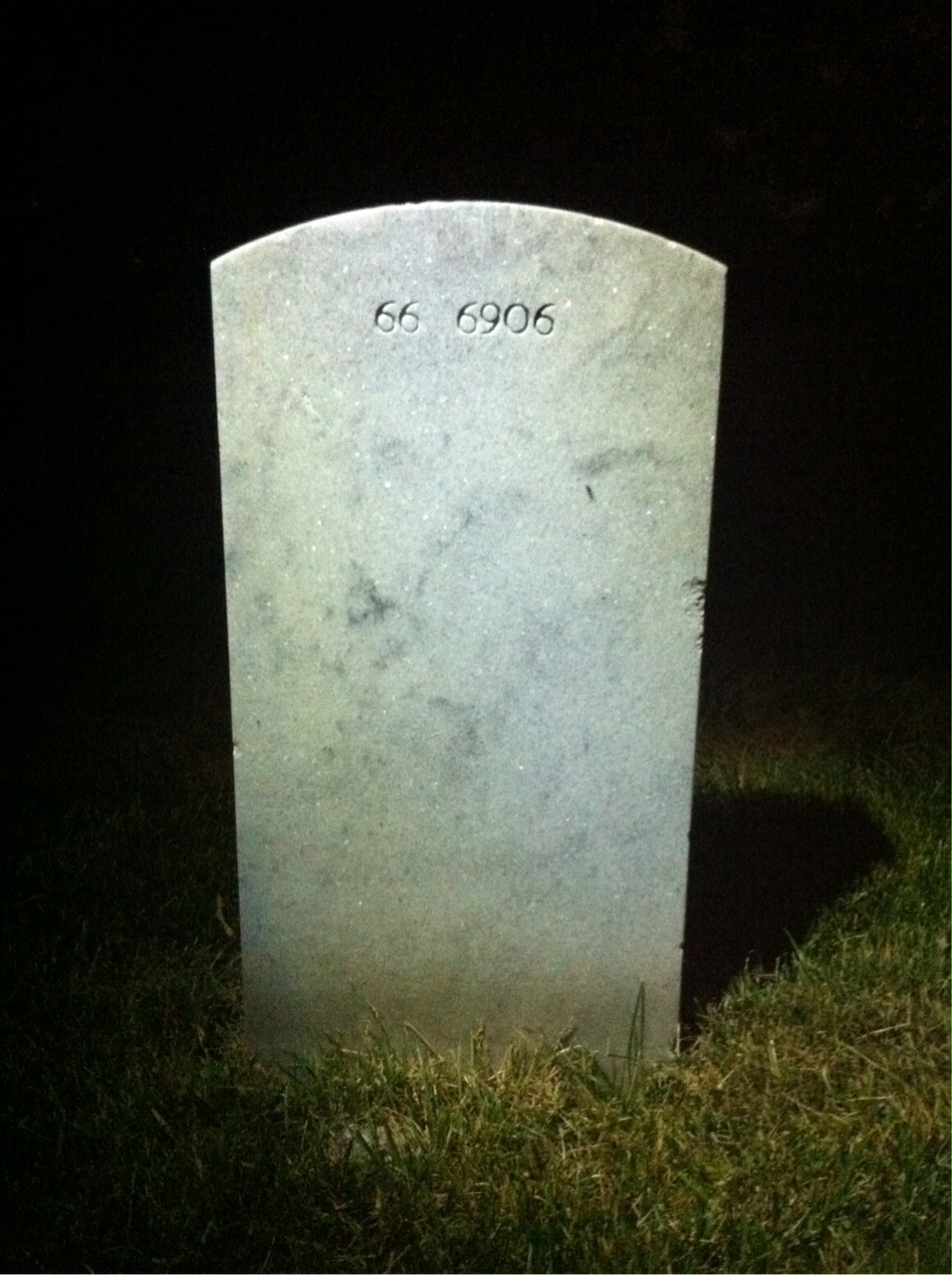 Back of headstone — Ricardo Alvarado