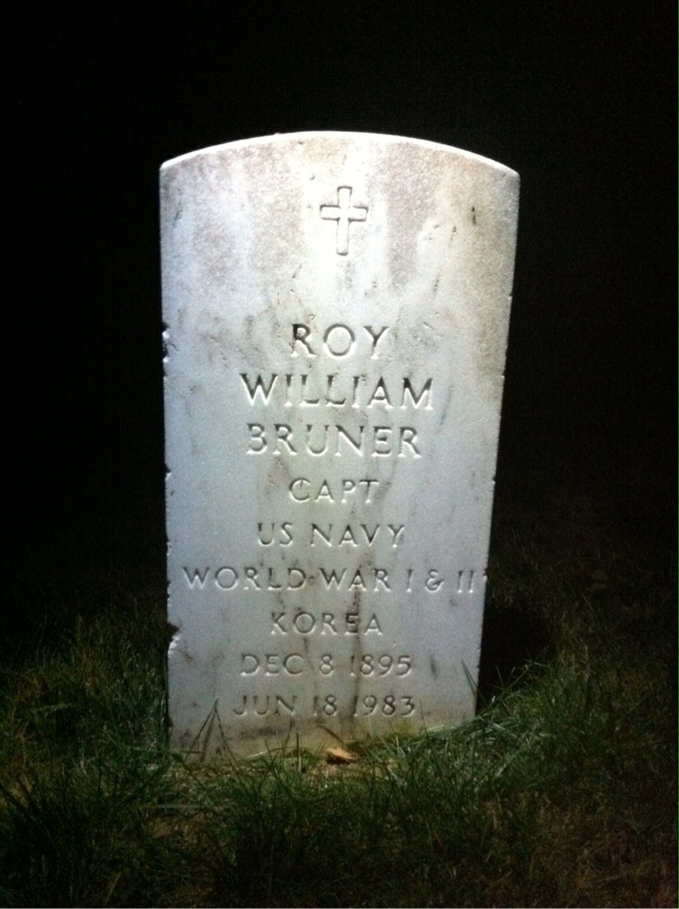 Roy W Bruner