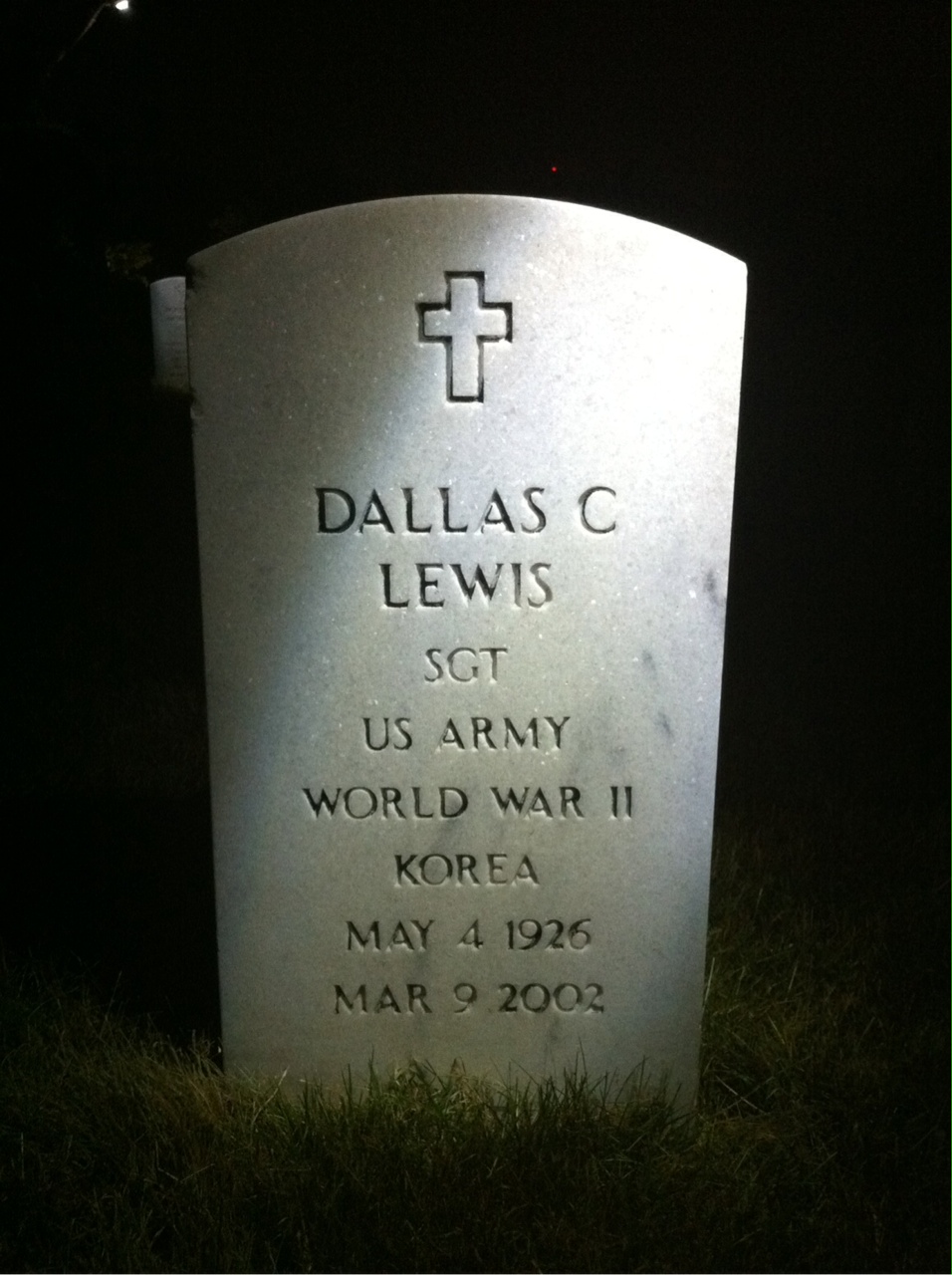 Dallas Lewis