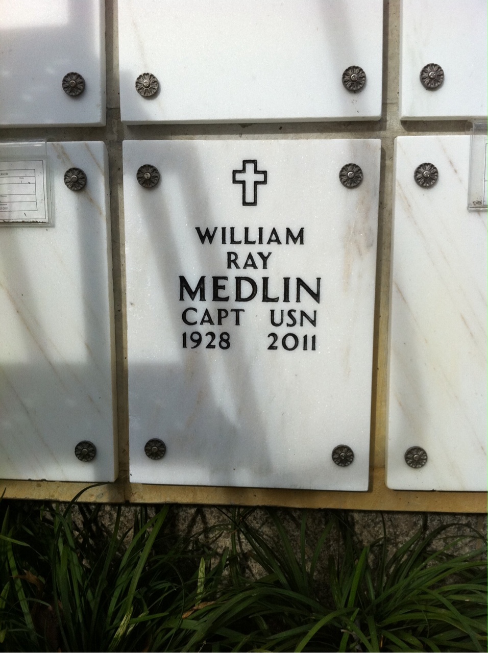 William R Medlin