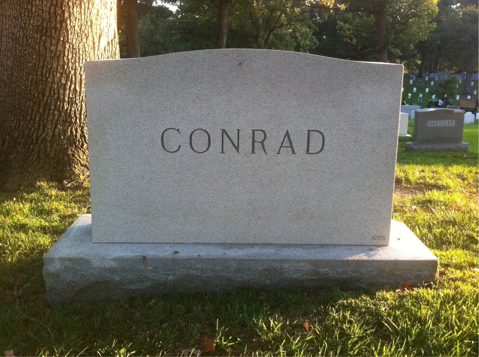 Back of headstone — Beatrice Conrad