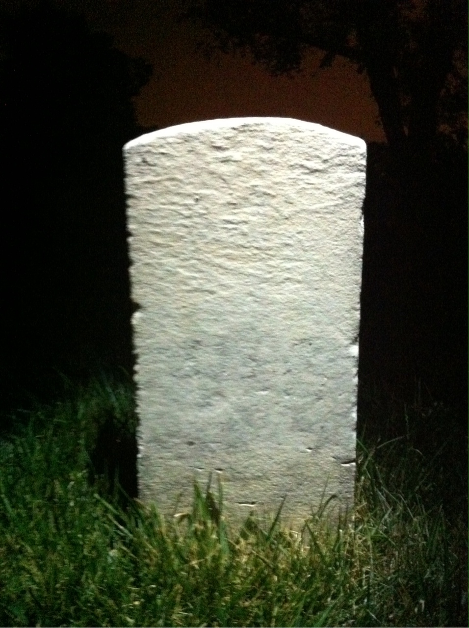 Back of headstone — Thos Bain