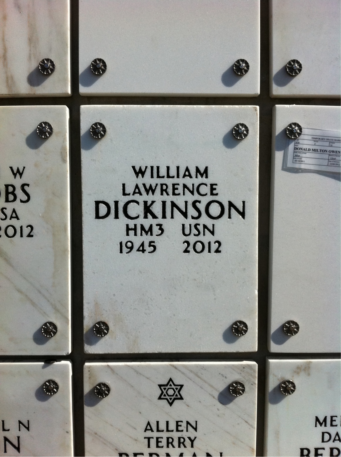 William L Dickinson