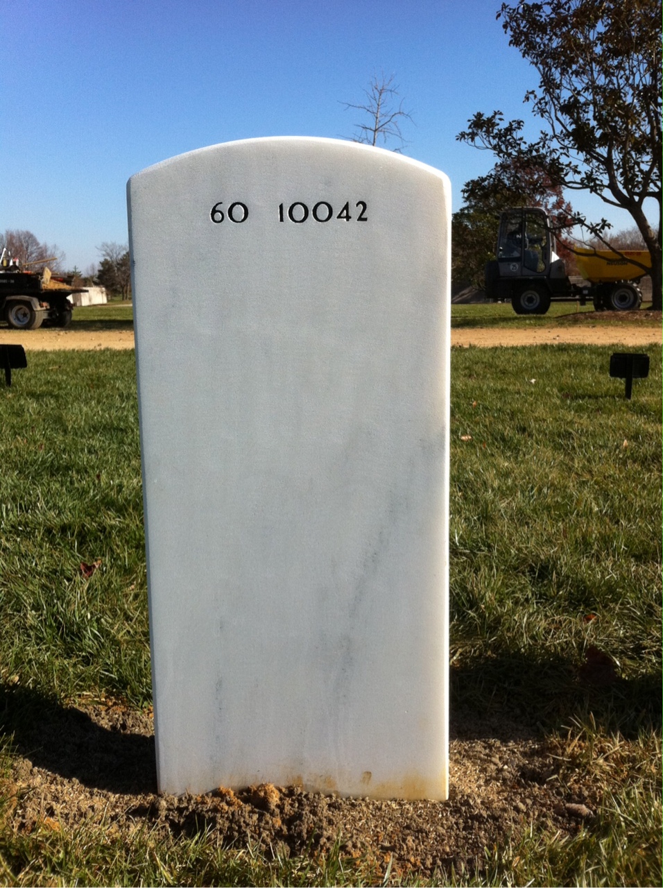 Back of headstone — Wayne Babb