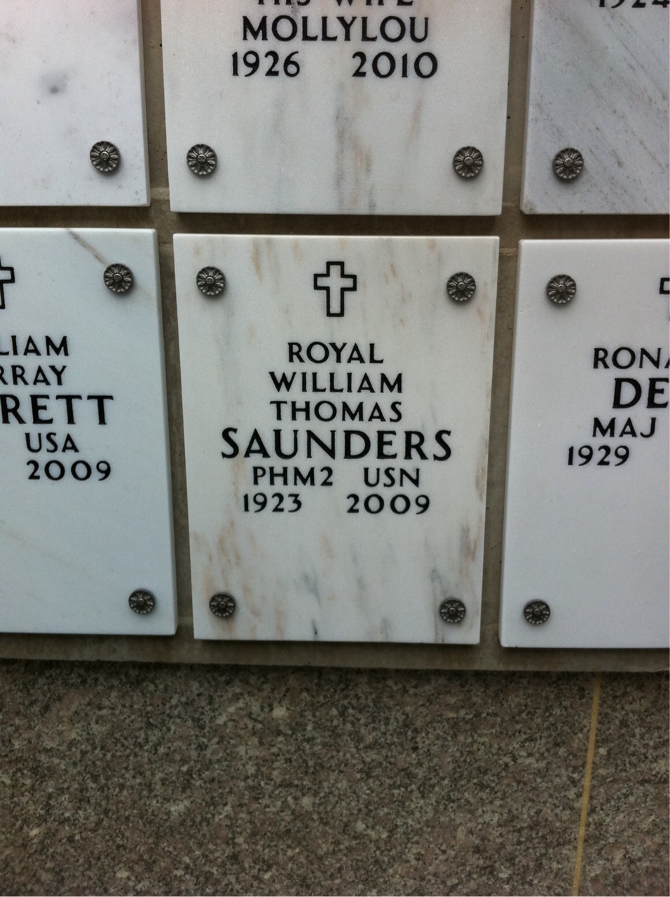 Royal Saunders