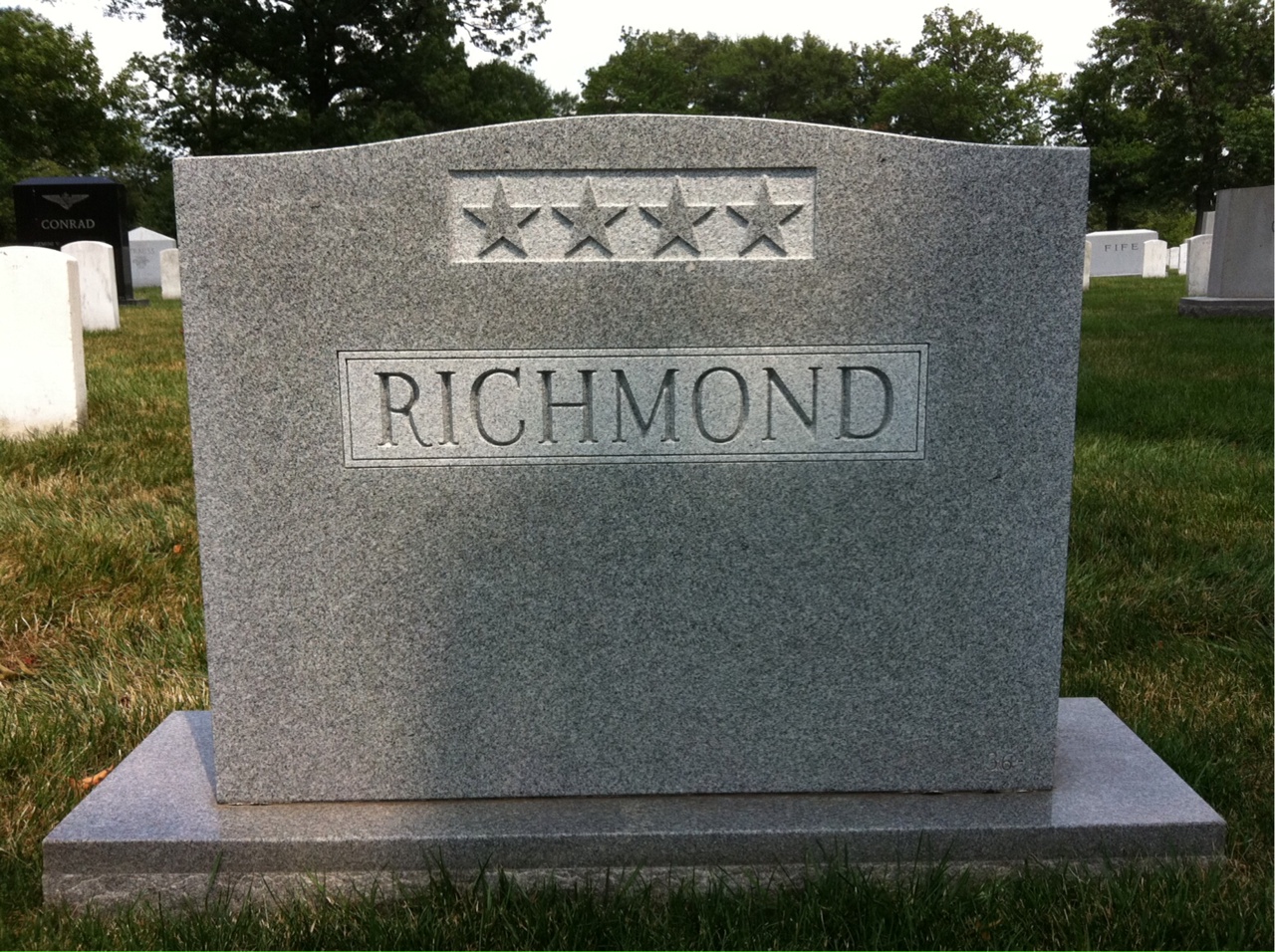 Back of headstone — Alfred Richmond