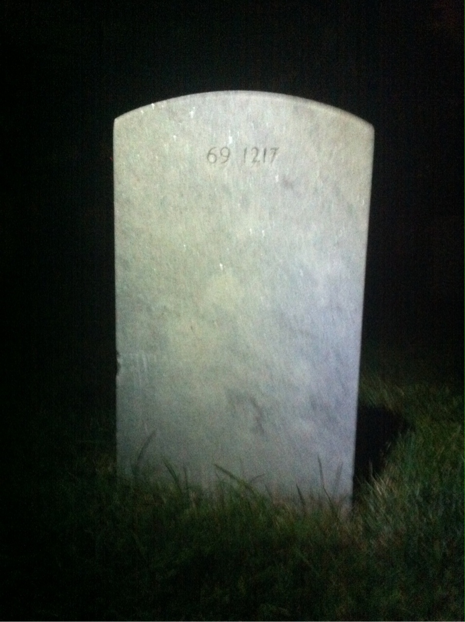 Back of headstone — Victoria Archer