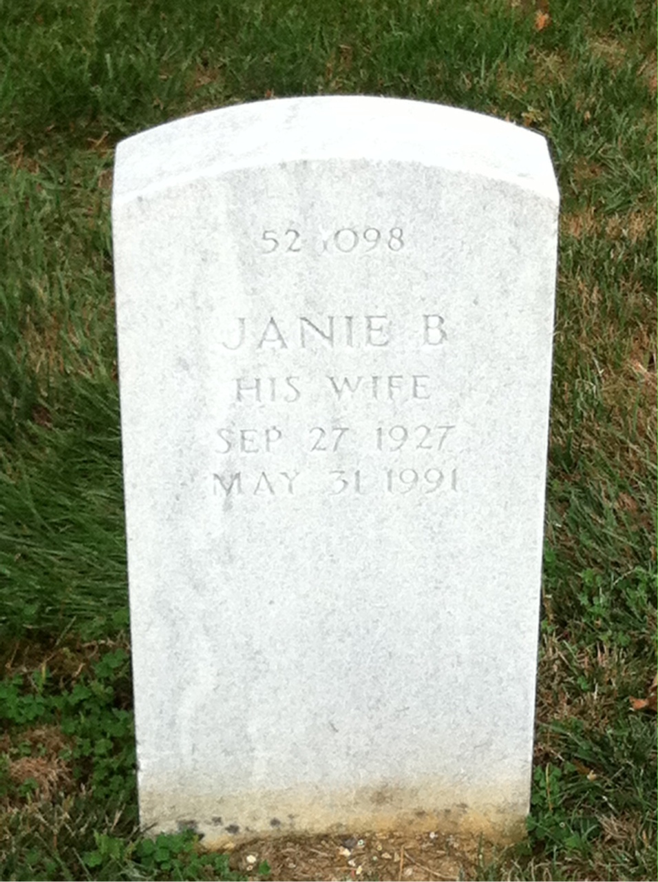 Back of headstone — Willie B Parker