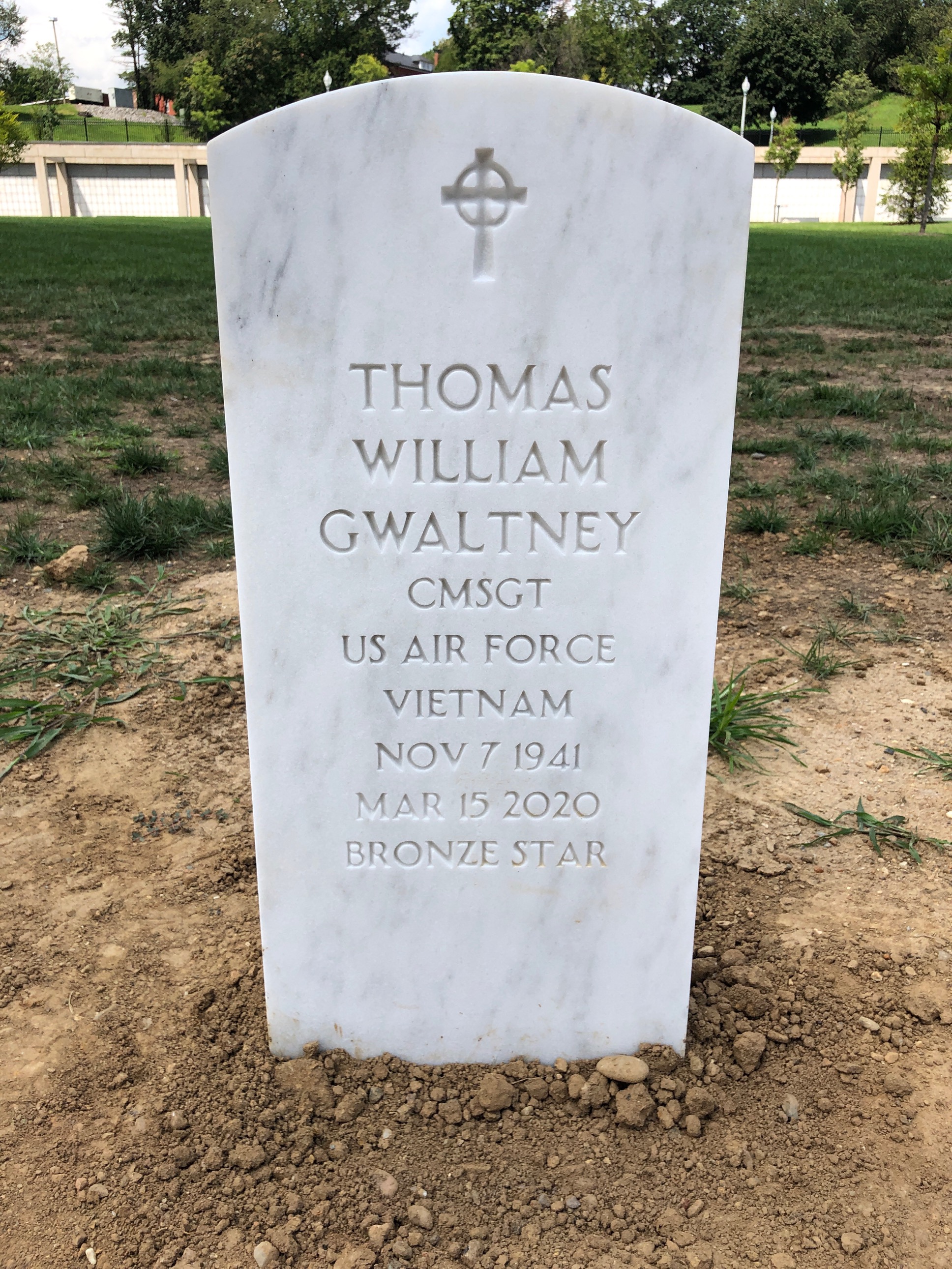 Thomas W Gwaltney