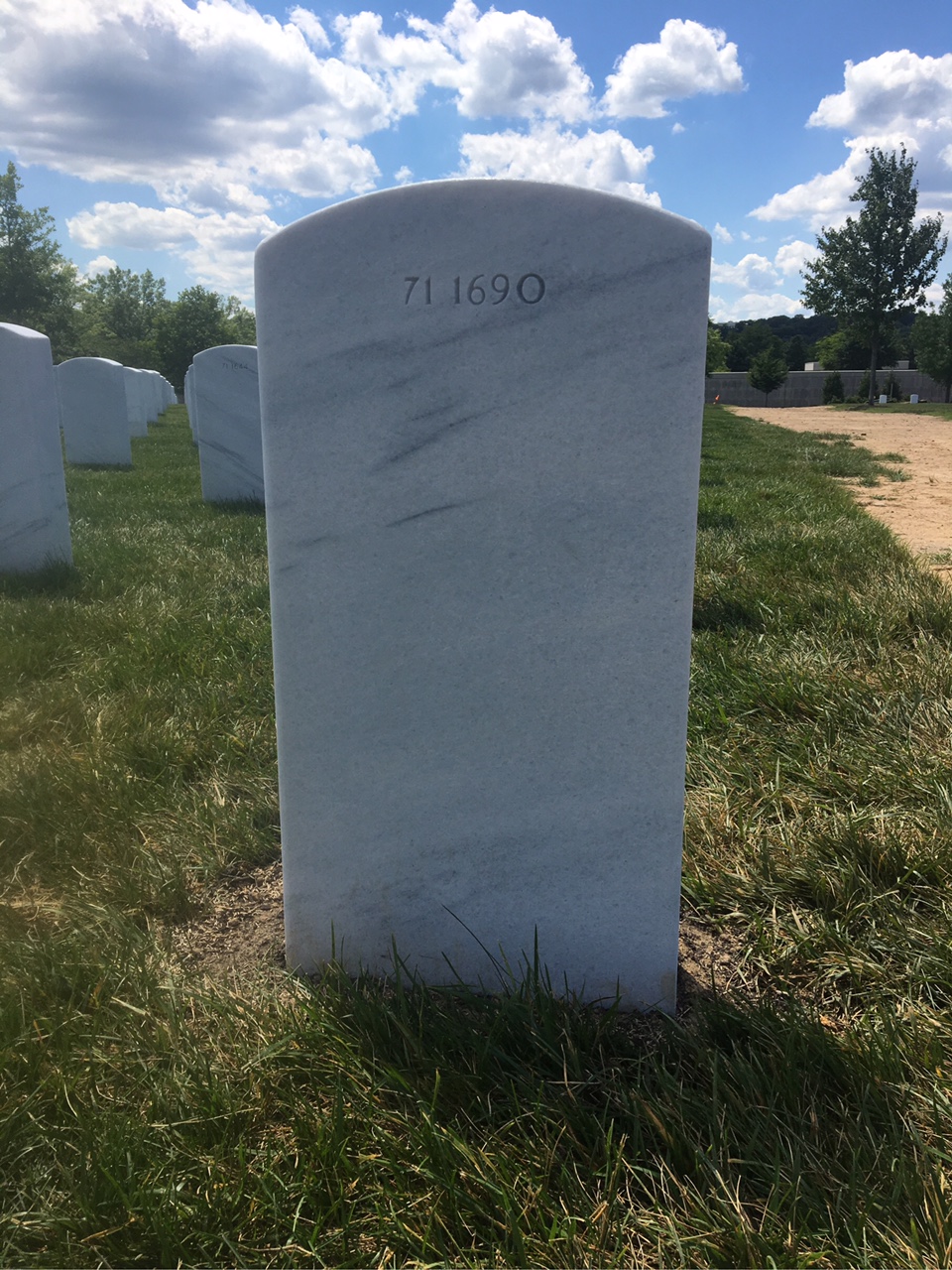 Back of headstone — Edward Murauskas
