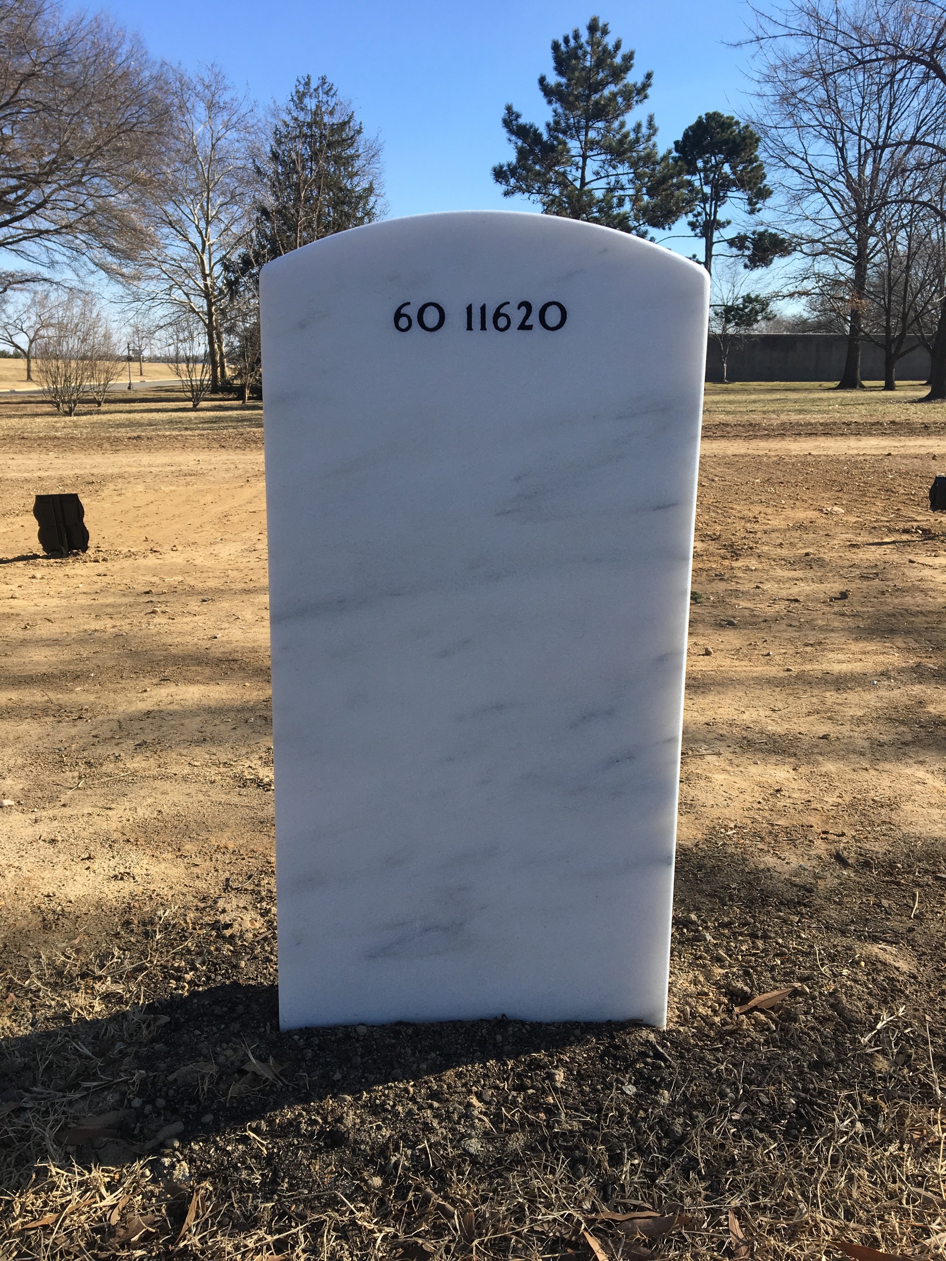 Back of headstone — Roger Lynnwood Henderson