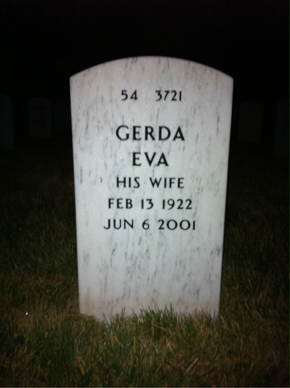 Back of headstone — Juneus Barber