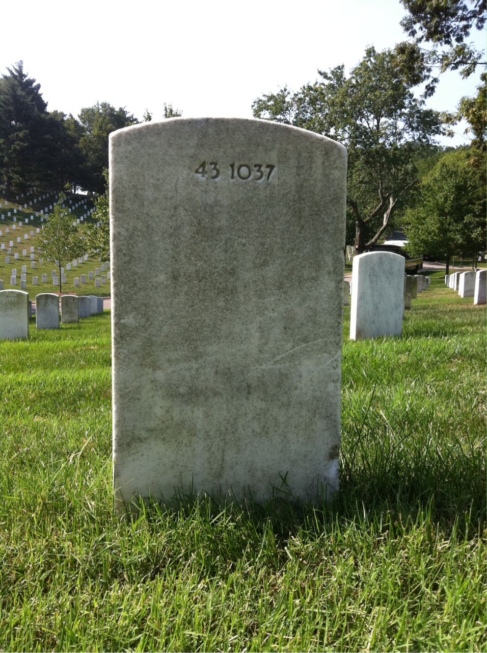 Back of headstone — Victor Moore