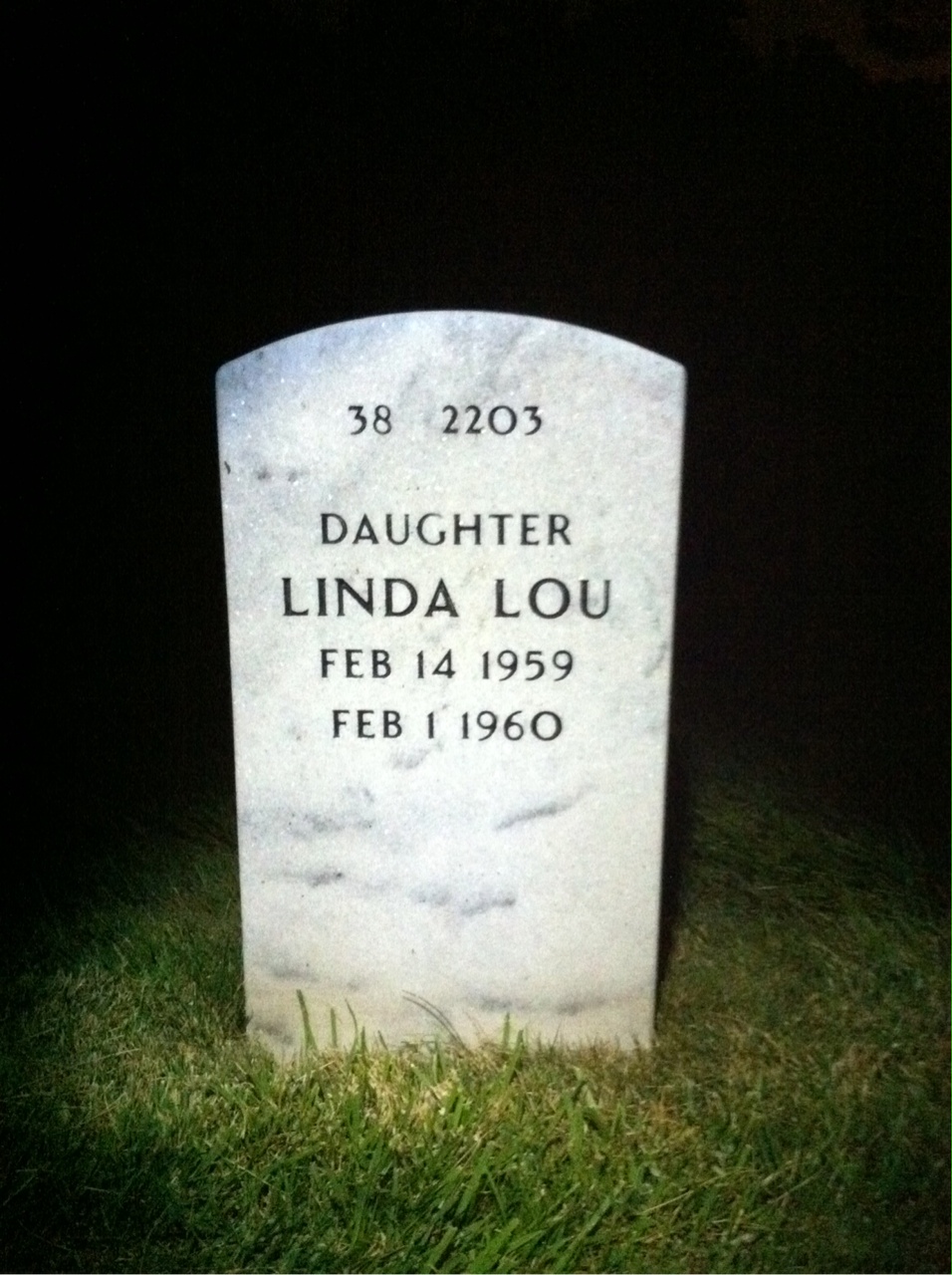 Back of headstone — Everett Morris