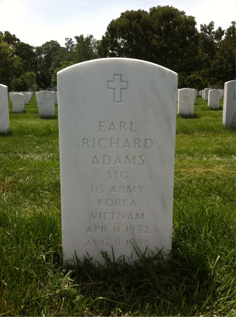 Earl Adams