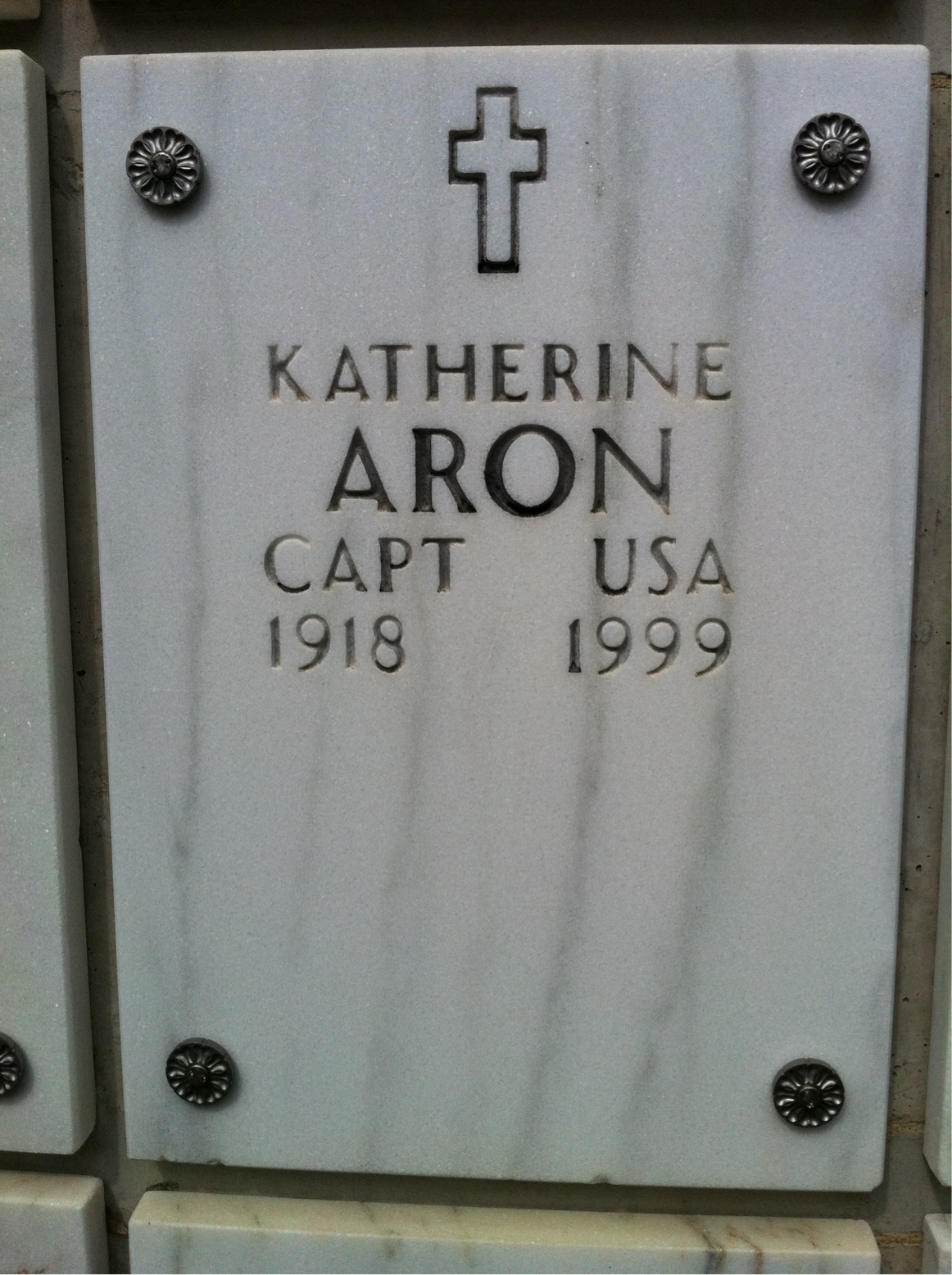 Katherine Aron