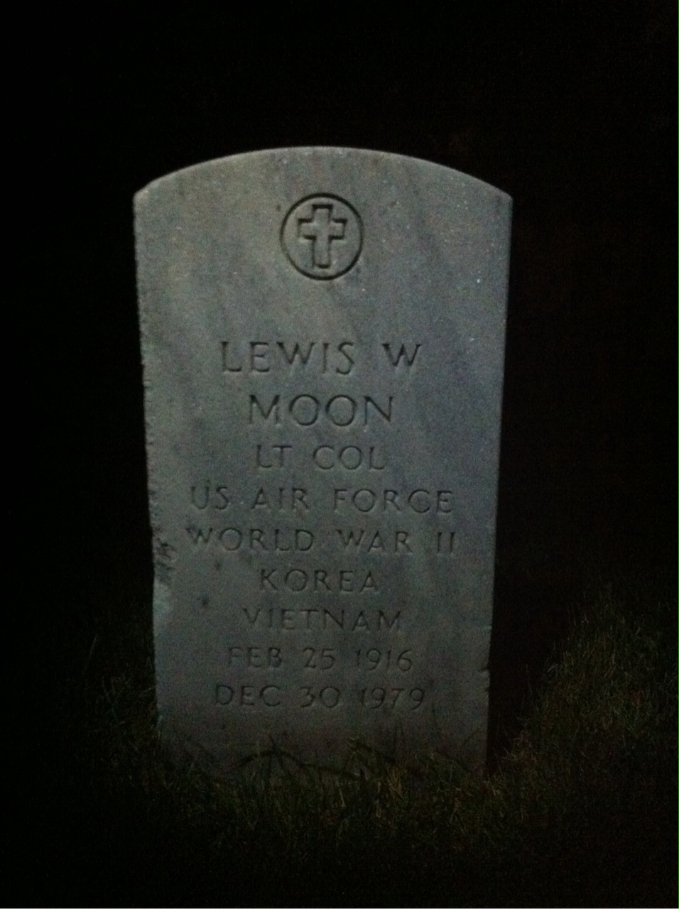 Ann Moon