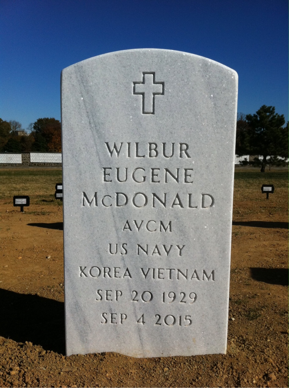 Wilbur E Mcdonald