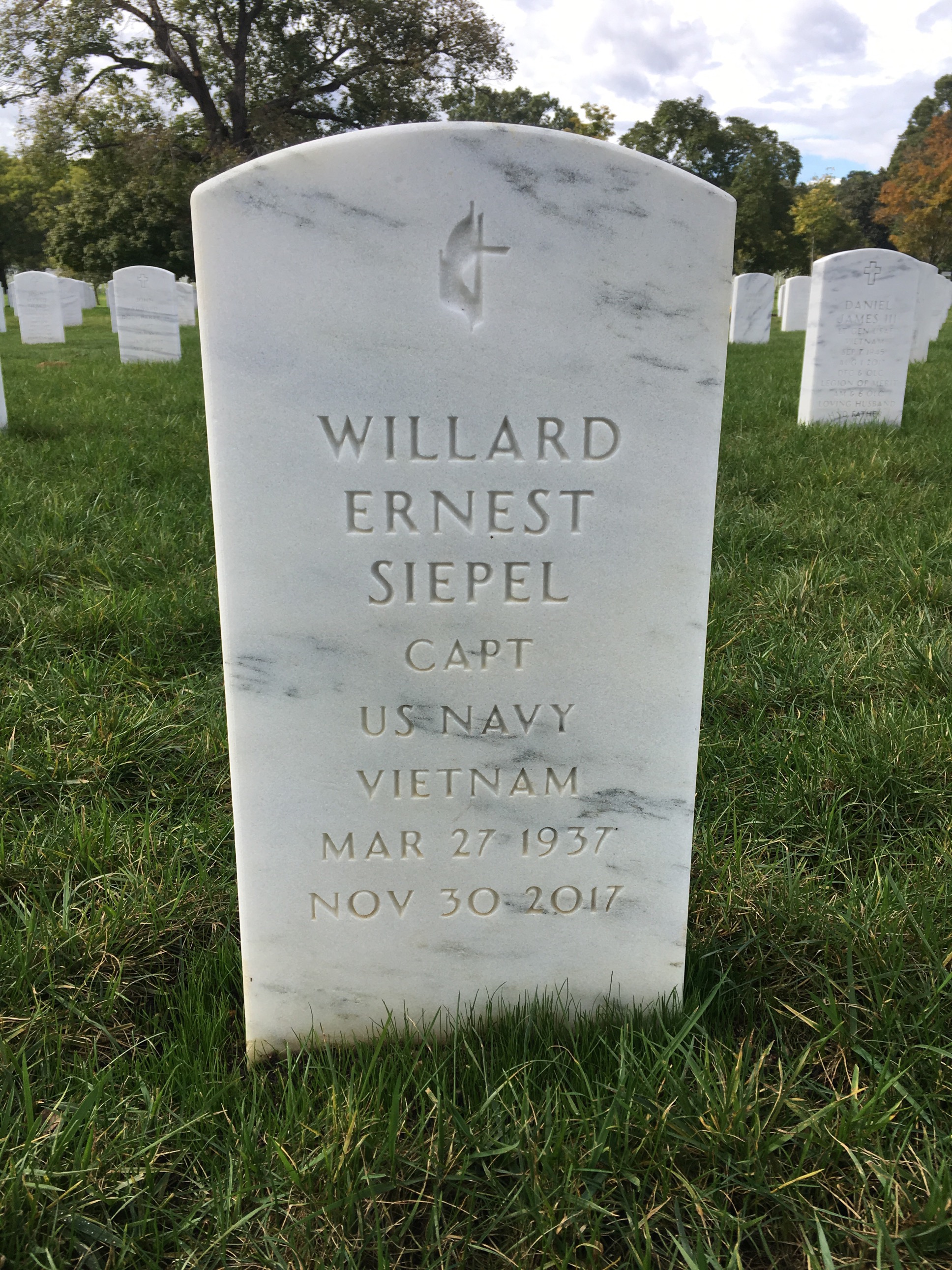 Willard Ernest Siepel