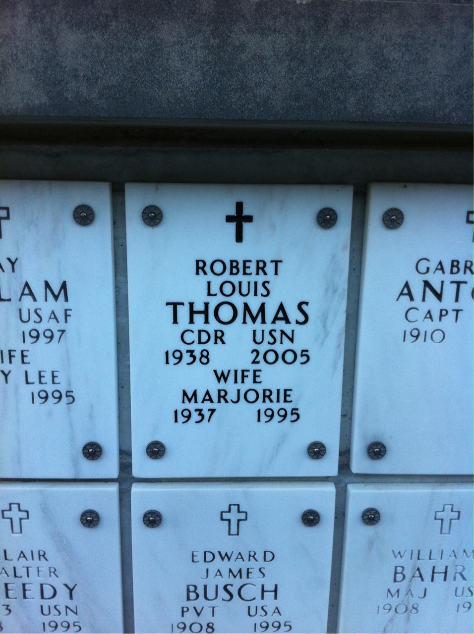 Robert Thomas