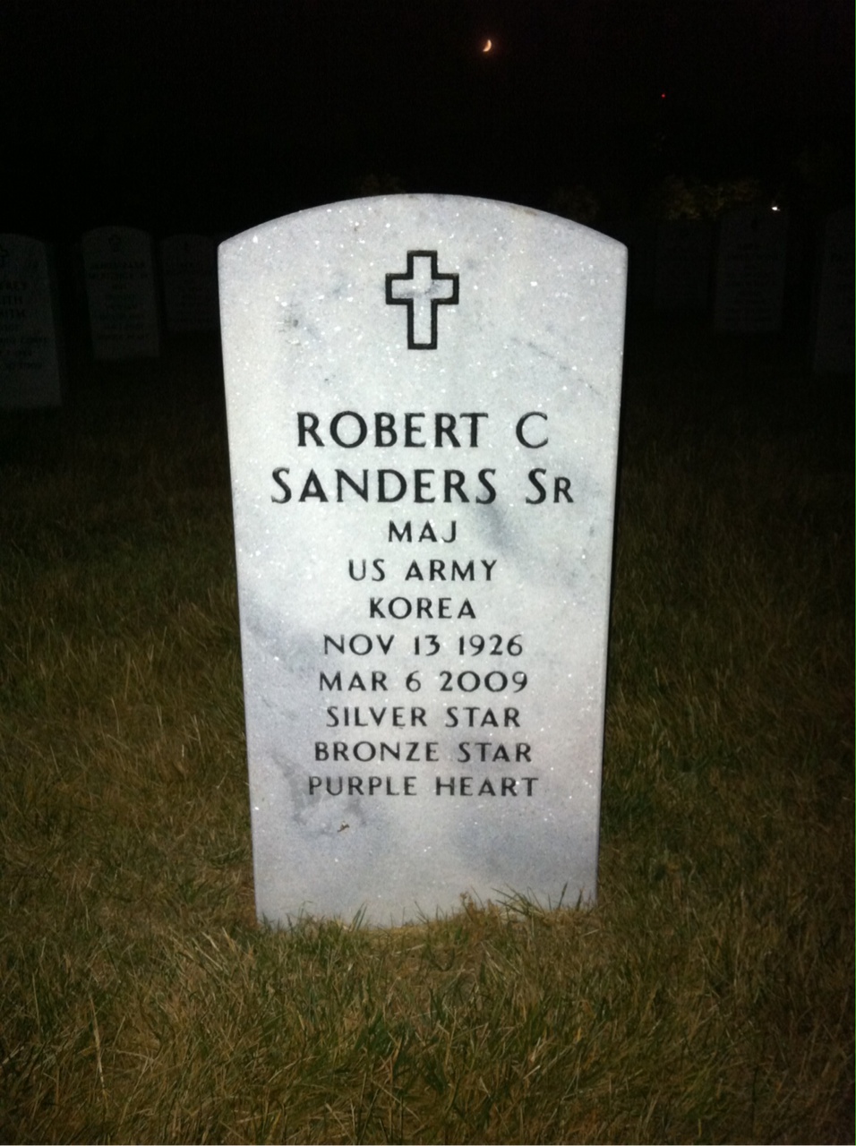 Robert Sanders