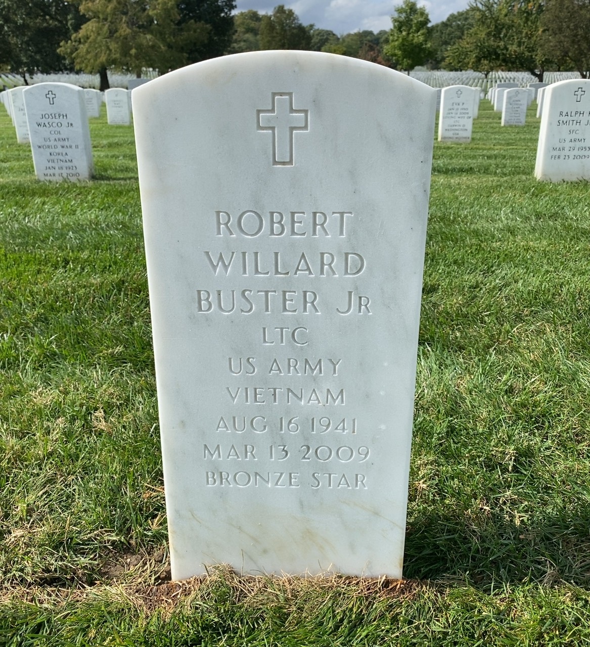 Robert Buster