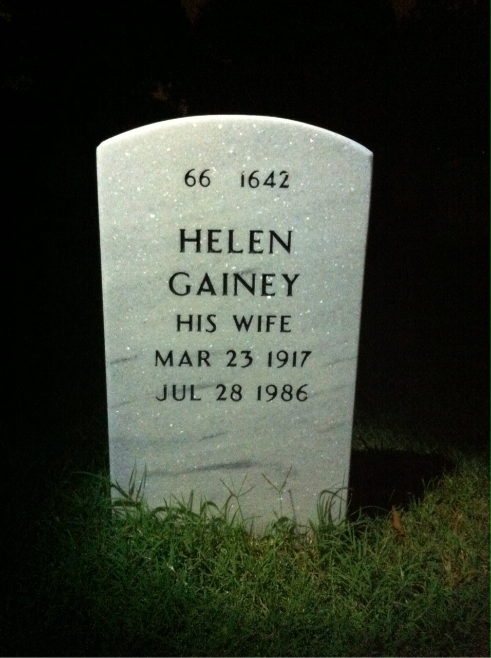 Back of headstone — August Kursar