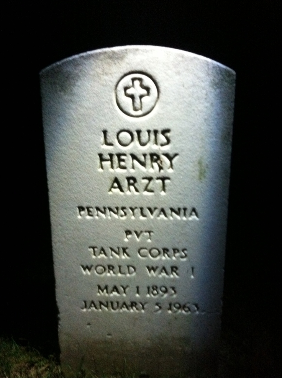 Louis Arzt