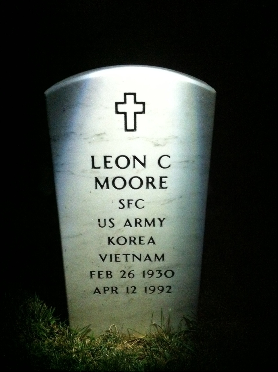 Leon Moore