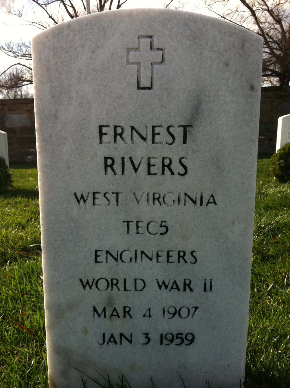 Ernest Rivers