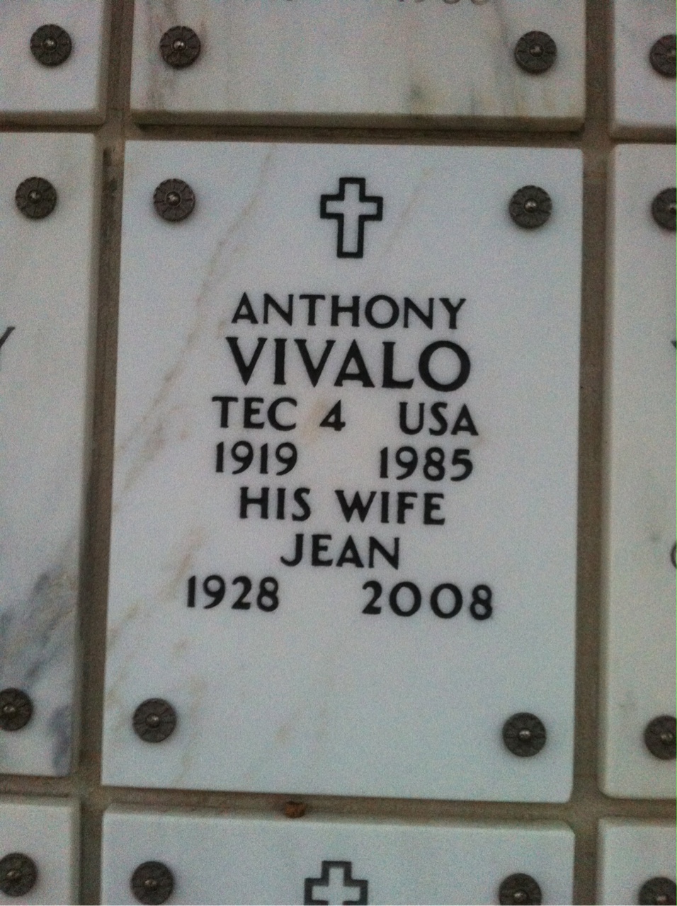 Anthony Vivalo