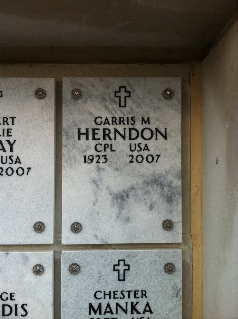 Garris Herndon