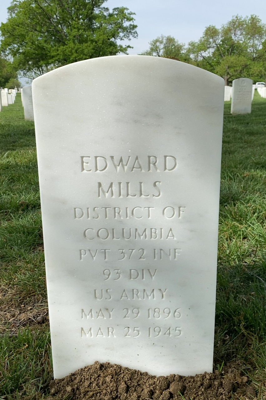 Edward Mills