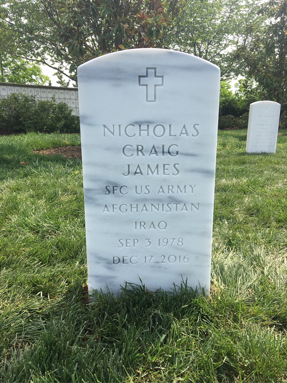 Nicholas Craig James