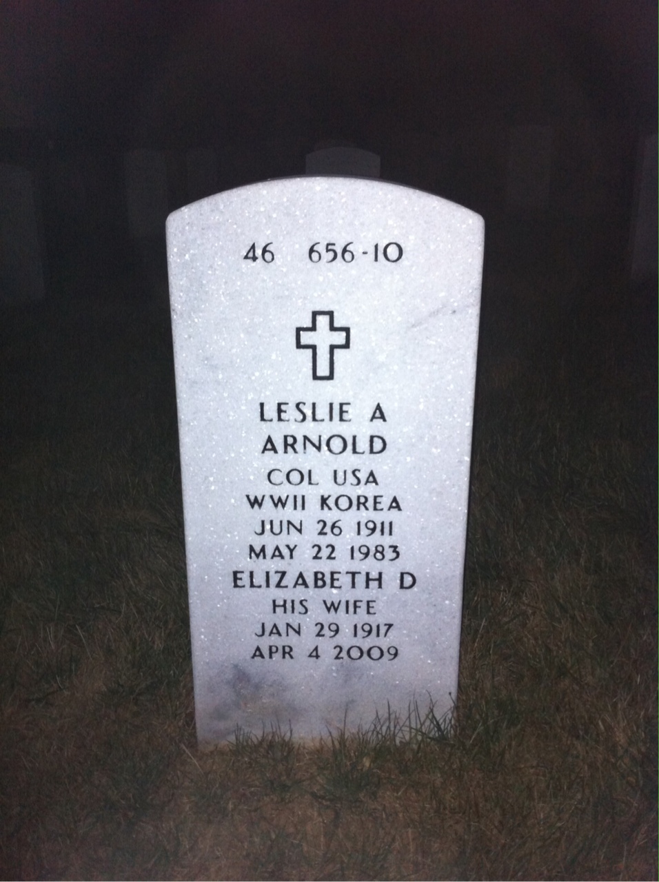 Back of headstone — Leslie Arnold