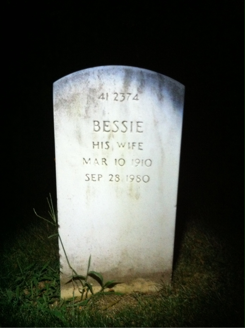 Back of headstone — Willie Howard