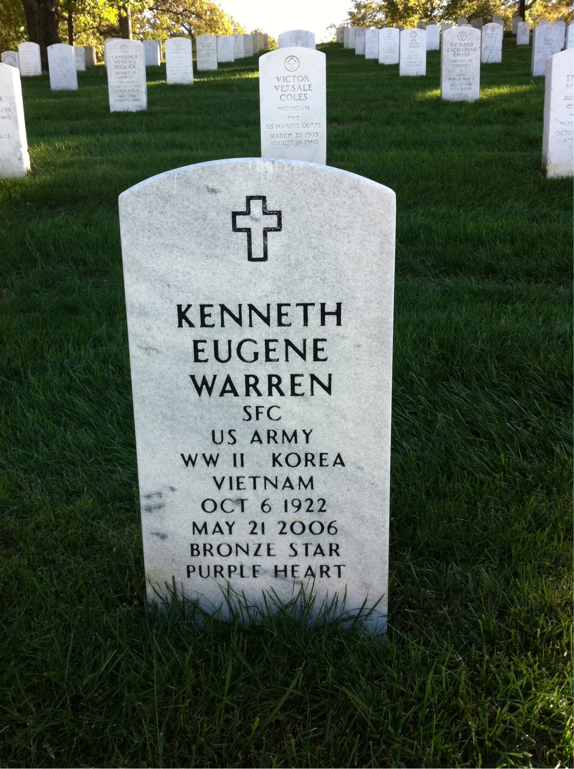 Kenneth Warren