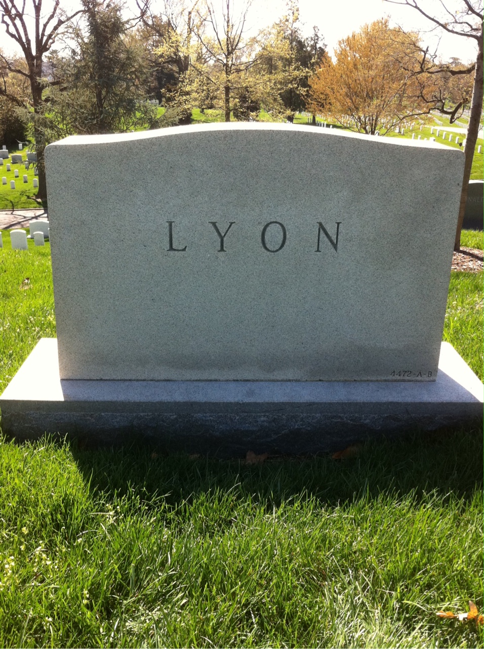 Back of headstone — Claude Lyon