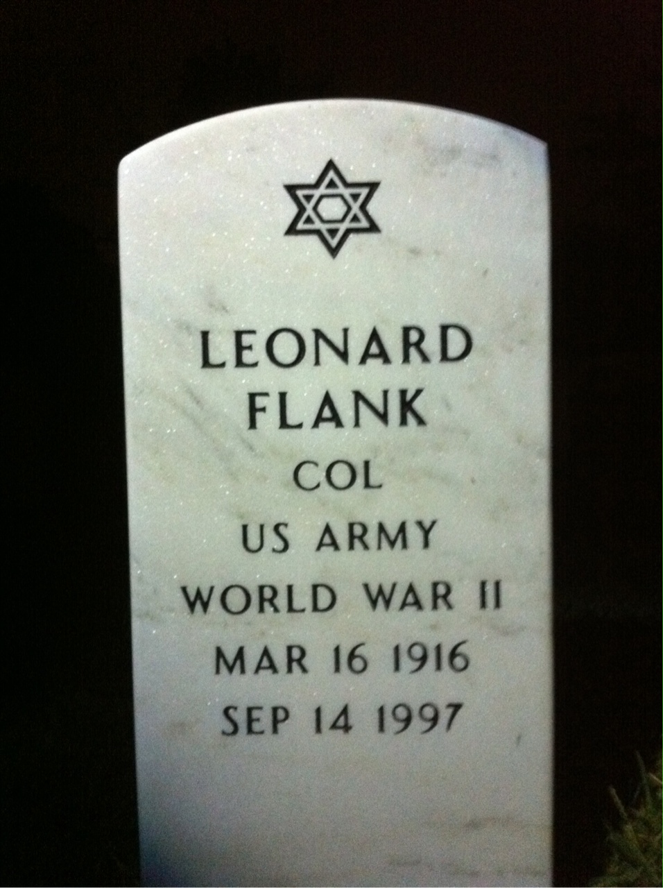Leonard Flank