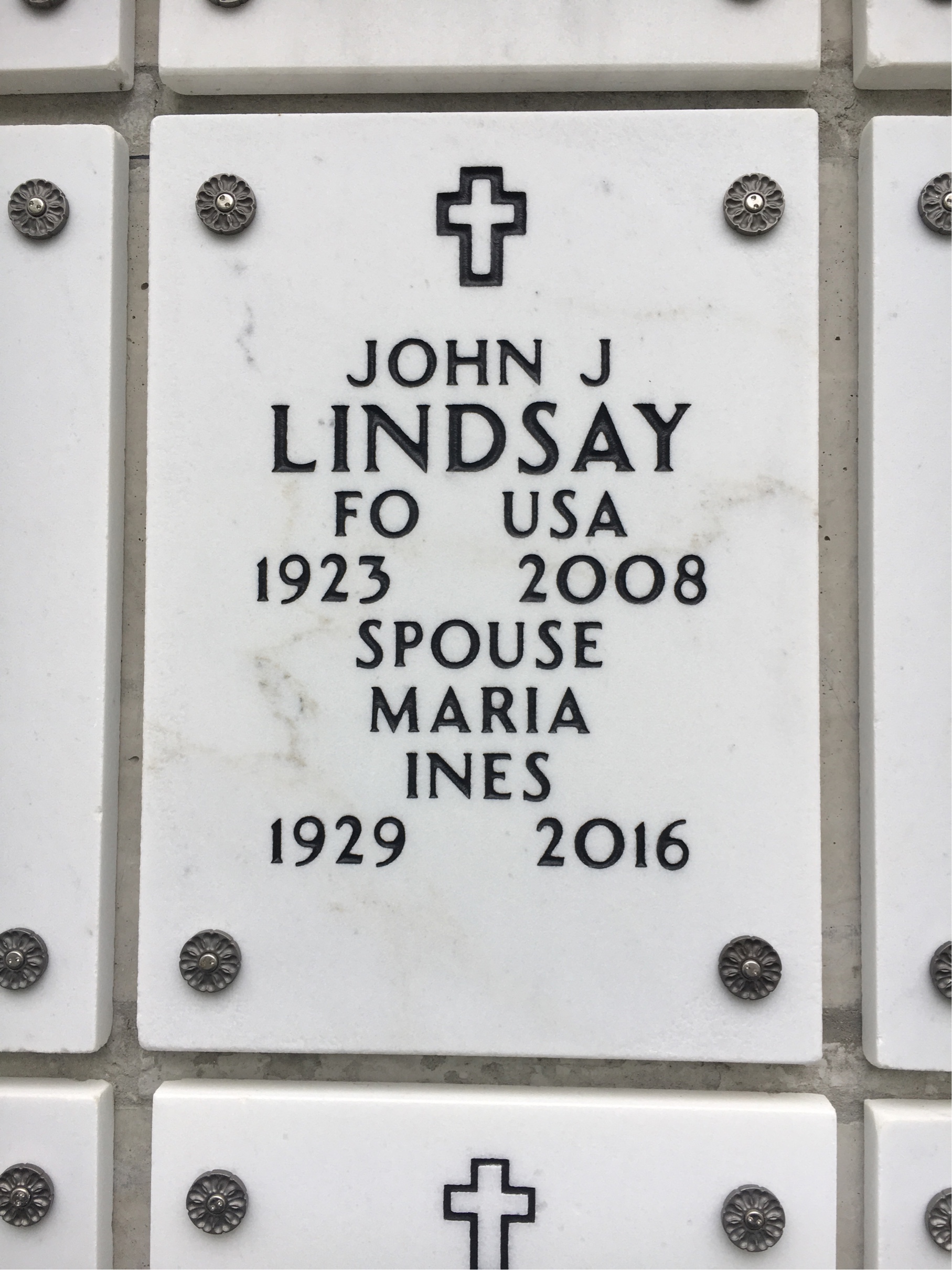 John J Lindsay