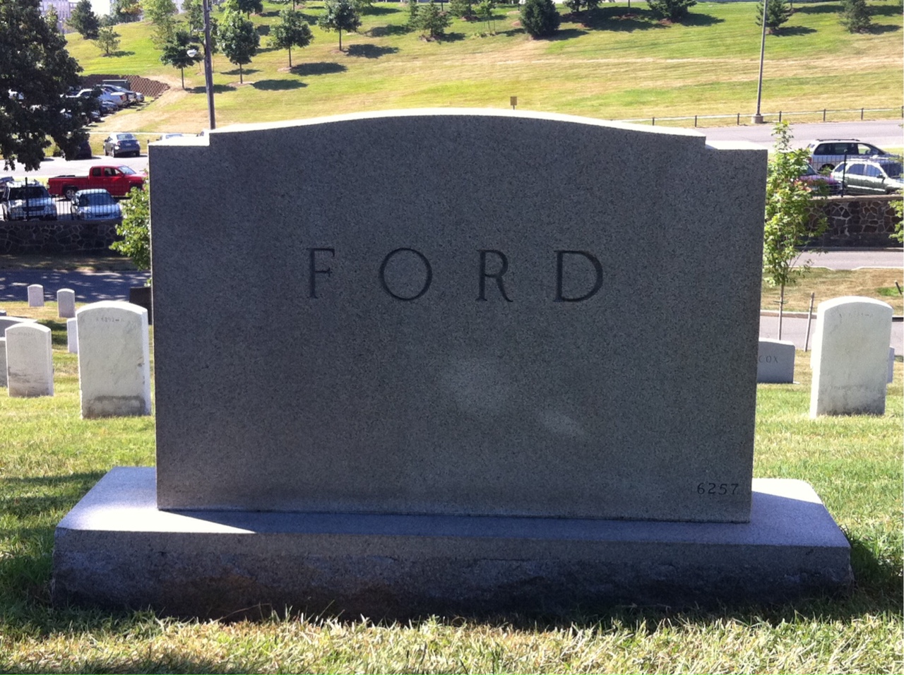 Back of headstone — Winnie B Ford