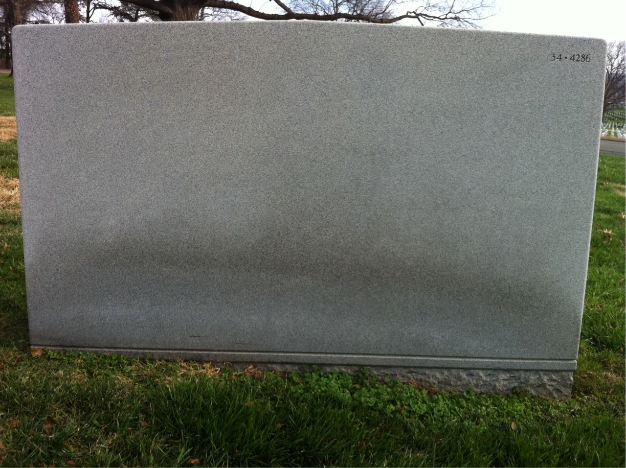 Back of headstone — Harold Vance Davis