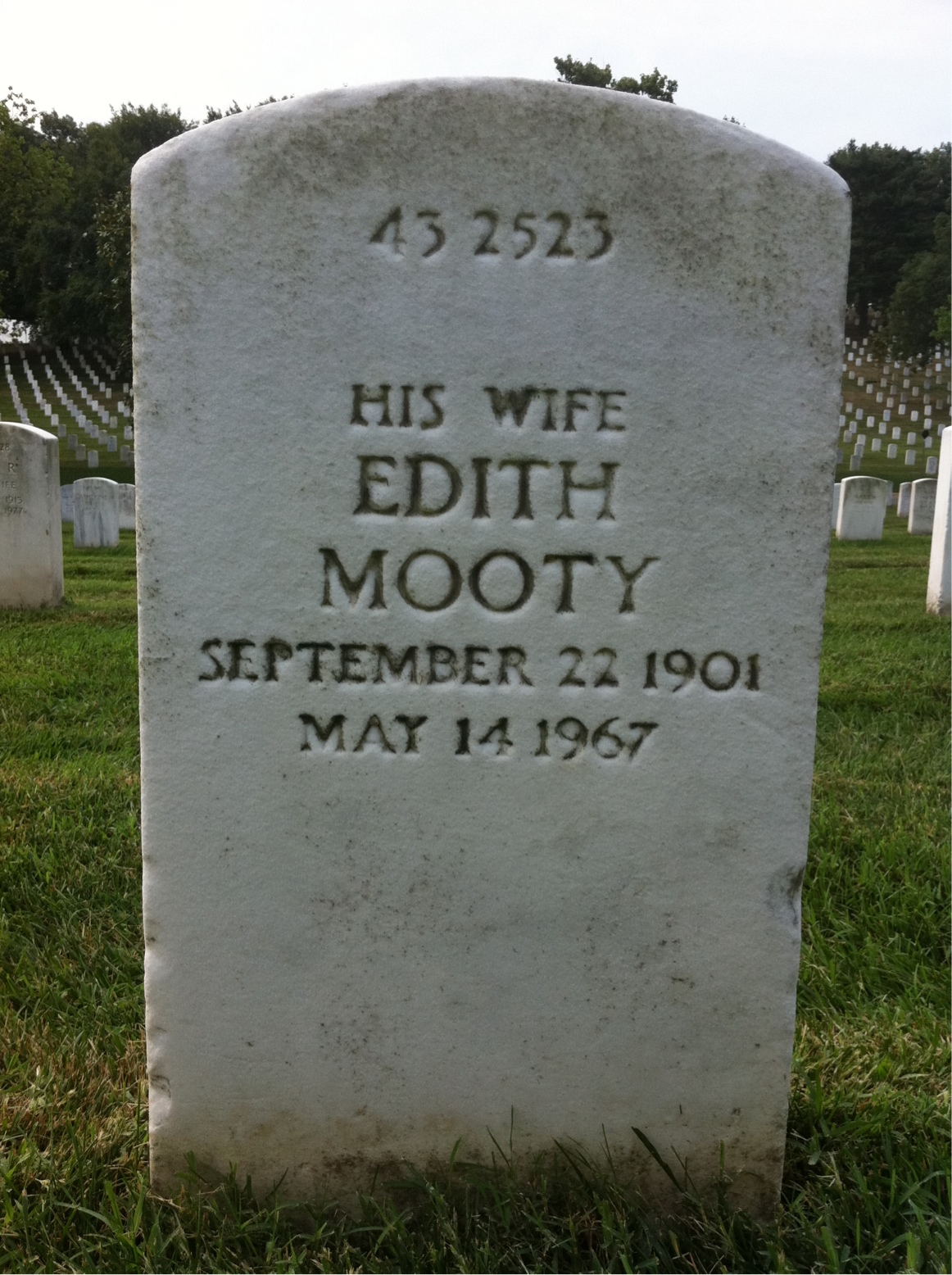 Back of headstone — Edith Mckelvey