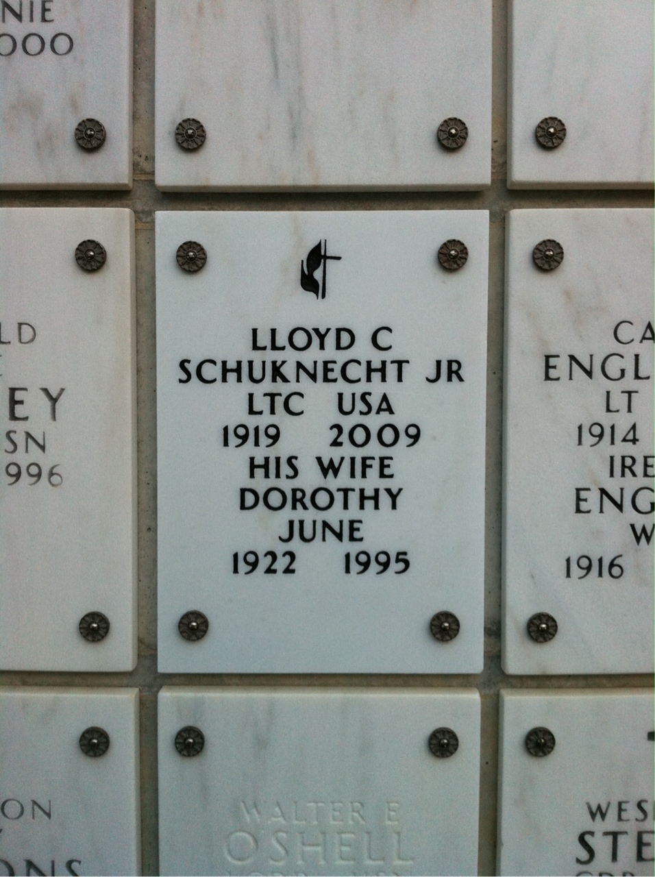 Lloyd Schuknecht