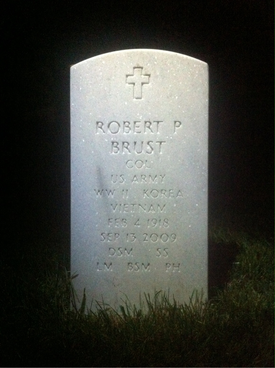 Robert Brust
