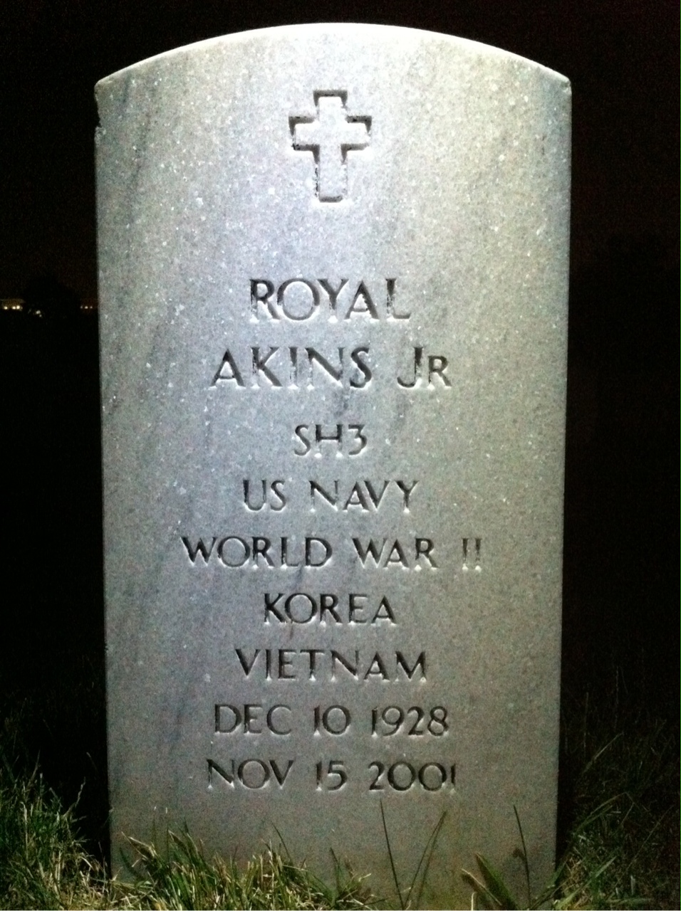 Royal Akins
