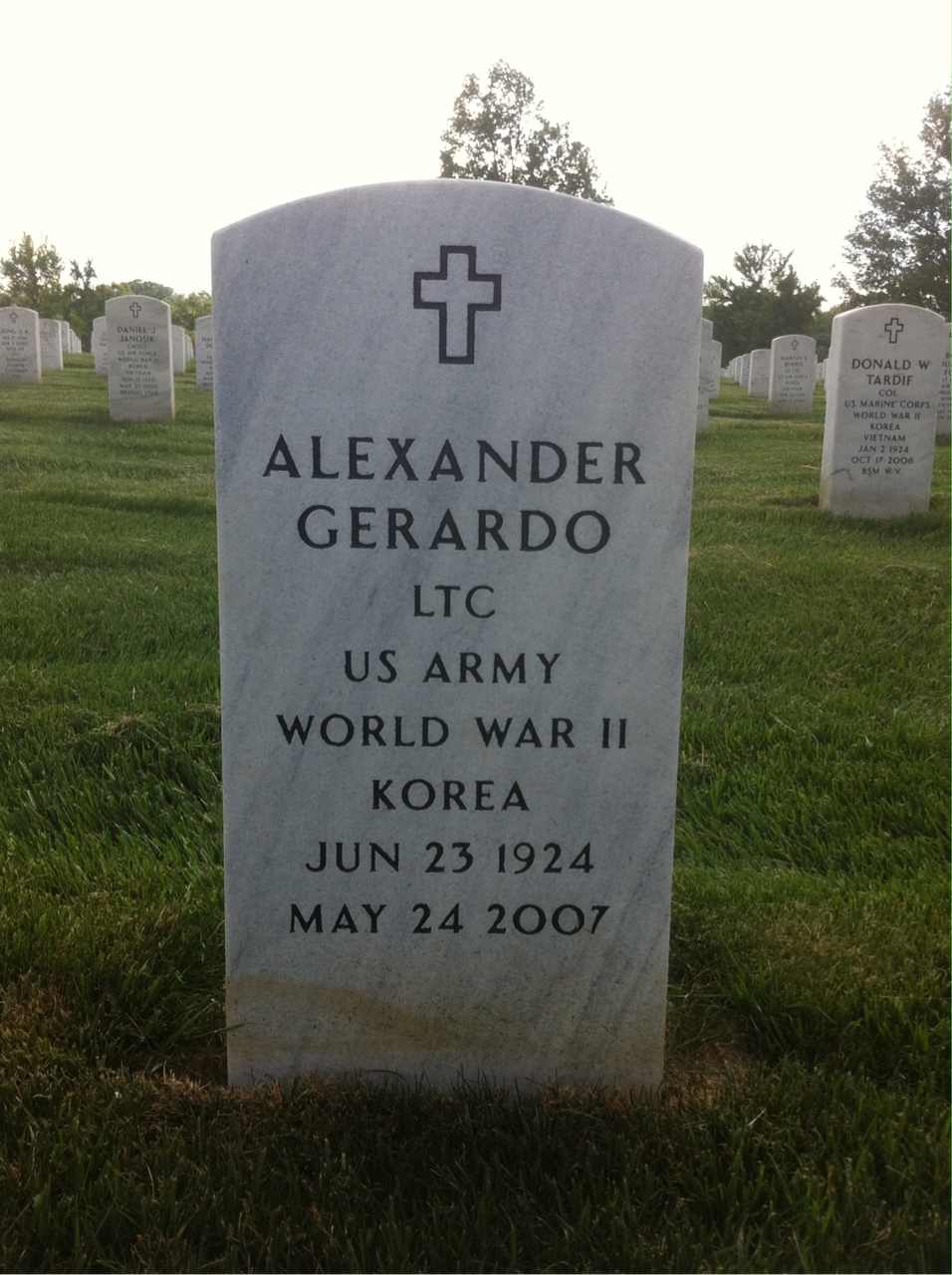 Alexander Gerardo